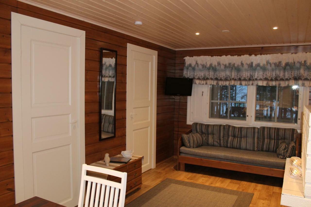 Loma-Vietonen Holiday Village Meltosjarvi Luaran gambar